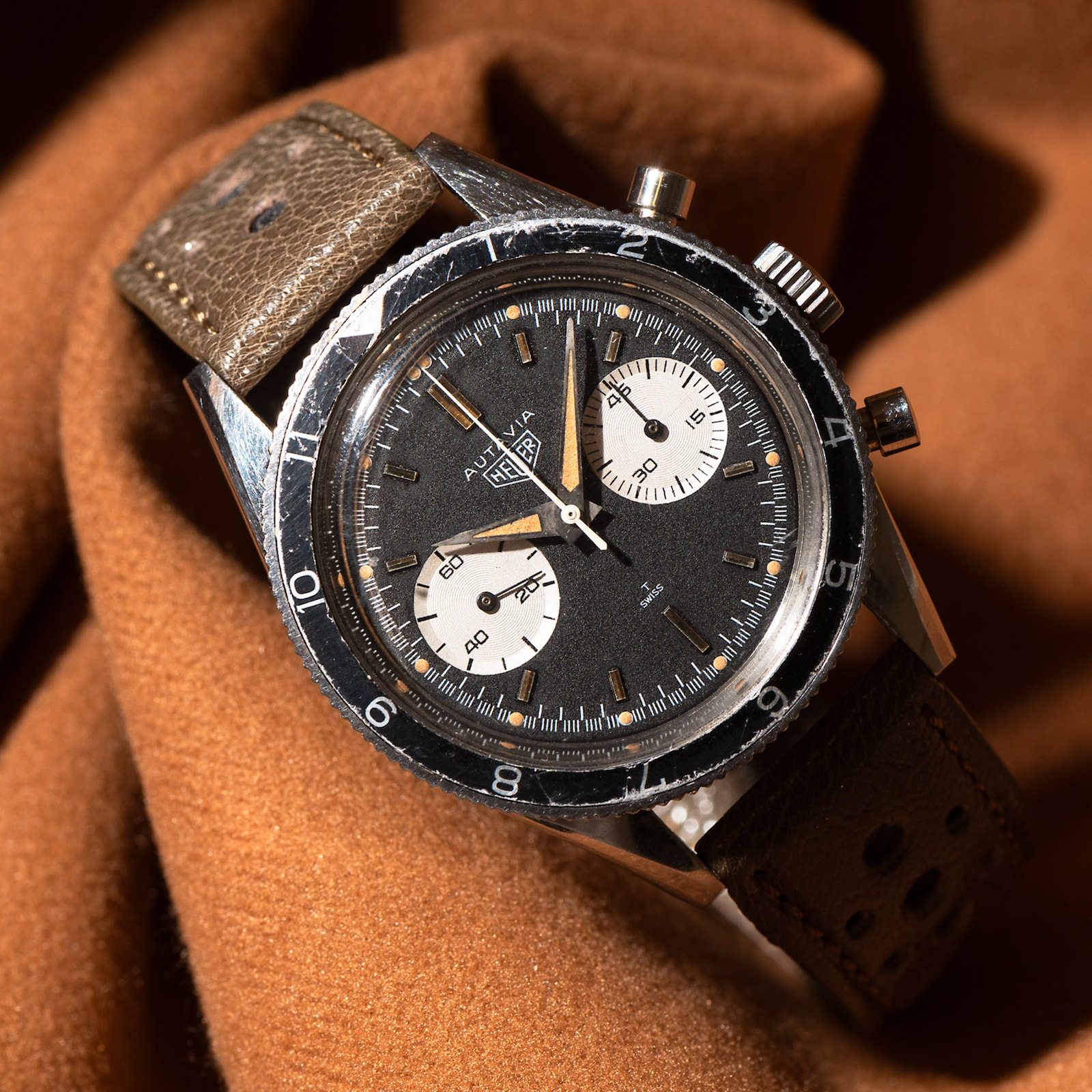 Pre-Owned Heuer Heuer Autavia Second Execution 'Pre-Andretti'