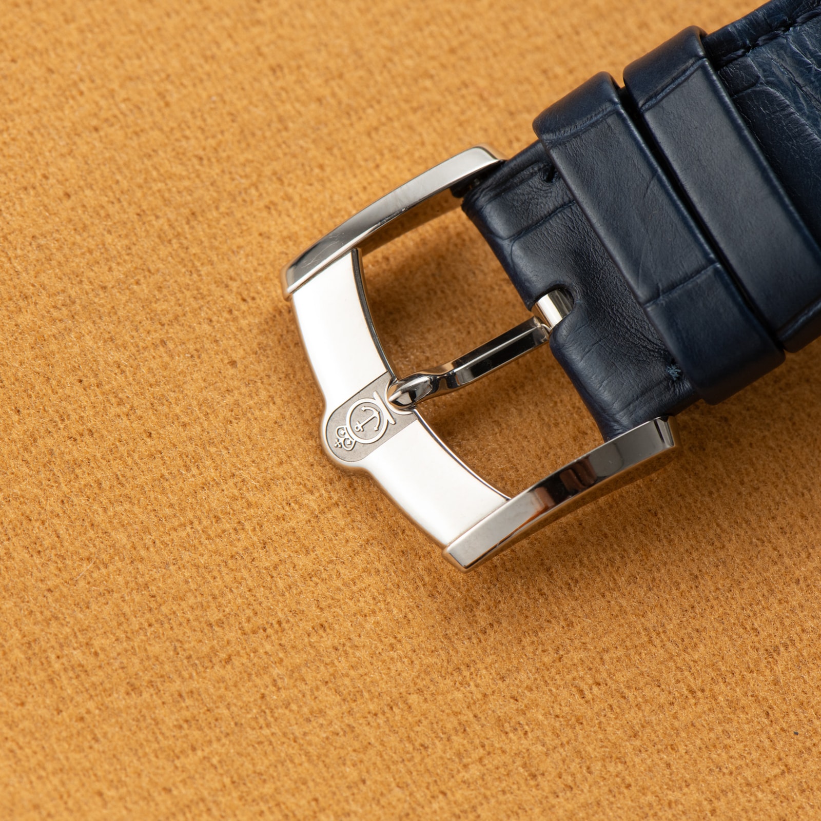 Pre-Owned Arnold & Son Arnold & Son Perpetual Moon Stellar Rays Limited Platinum