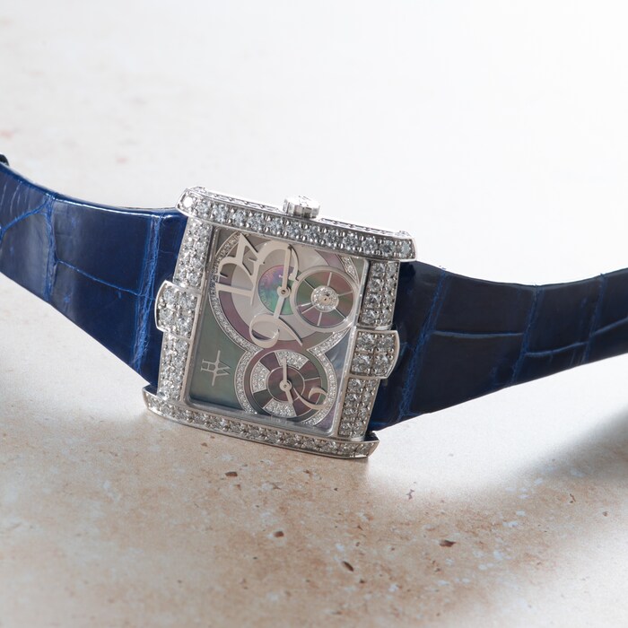 Pre-Owned Harry Winston Harry Winston Avenue Squared