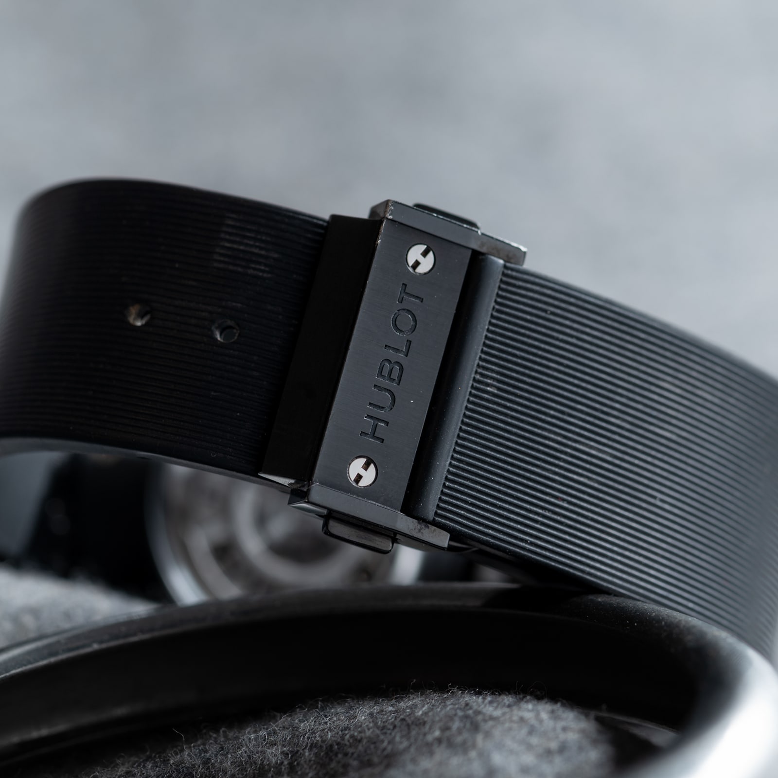 Pre-Owned Hublot Classic Fusion Black Magic Ceramic 46