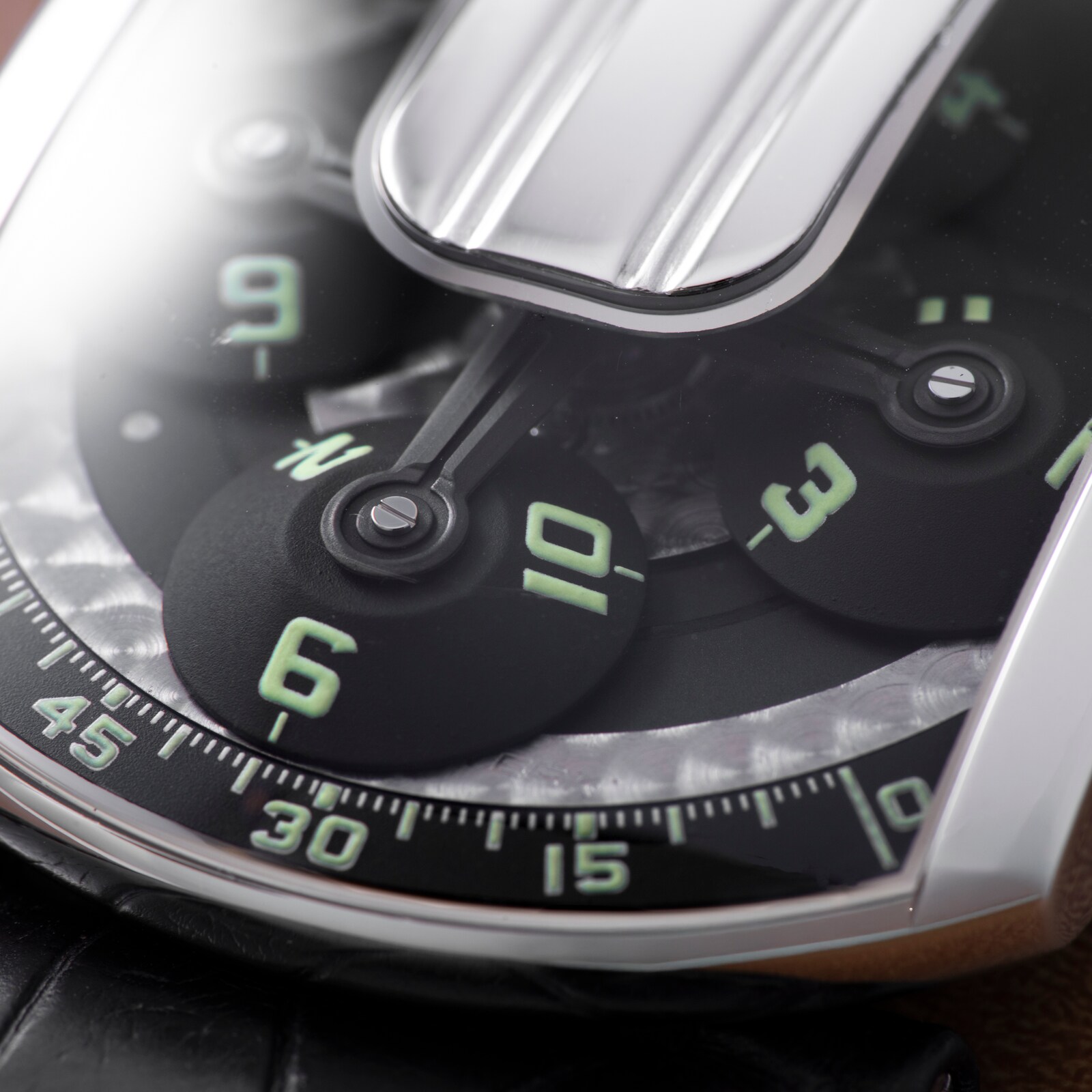 Pre-Owned Urwerk UR-103 Platinum 'Targa'