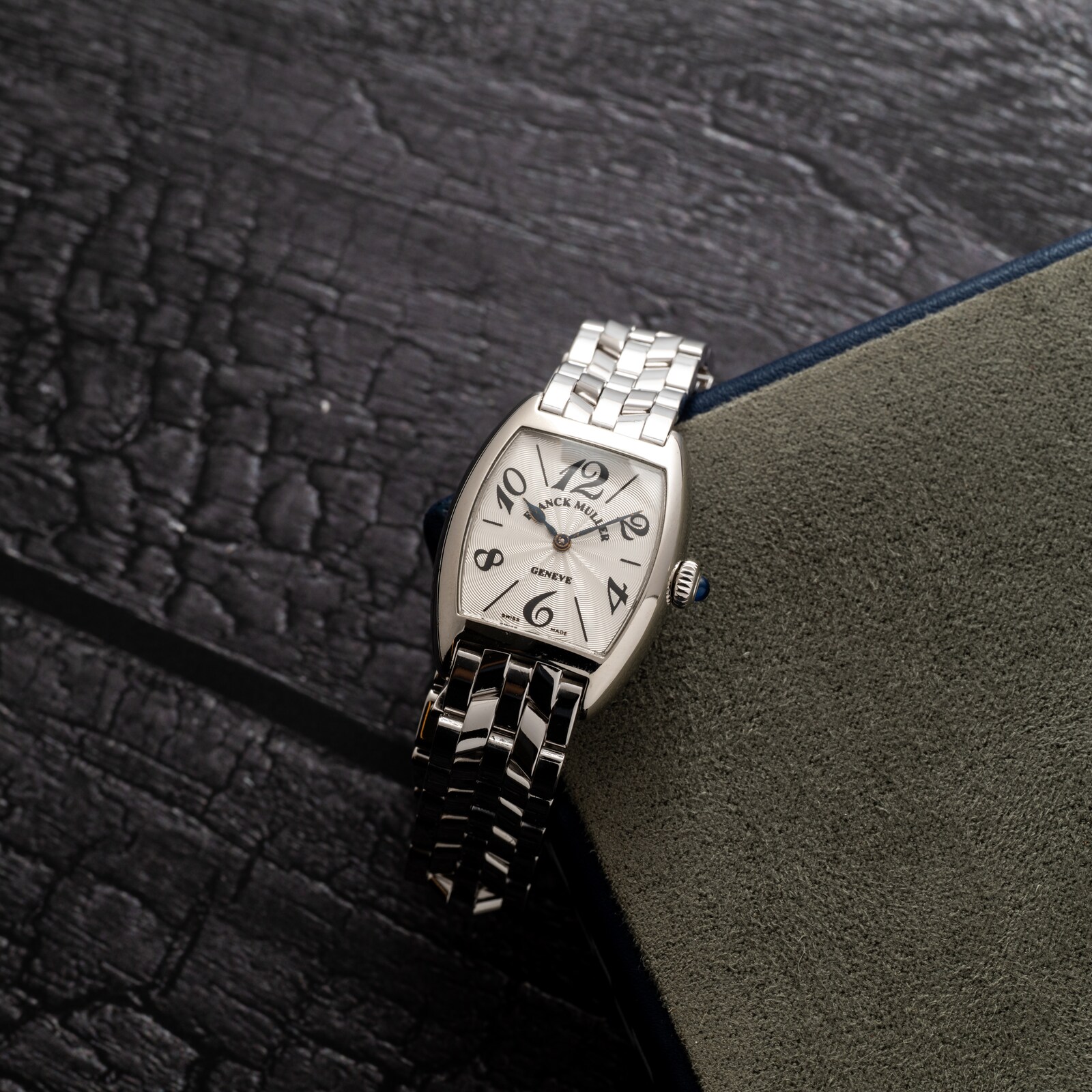 Pre-Owned Franck Muller Cintree Curvex Platinum