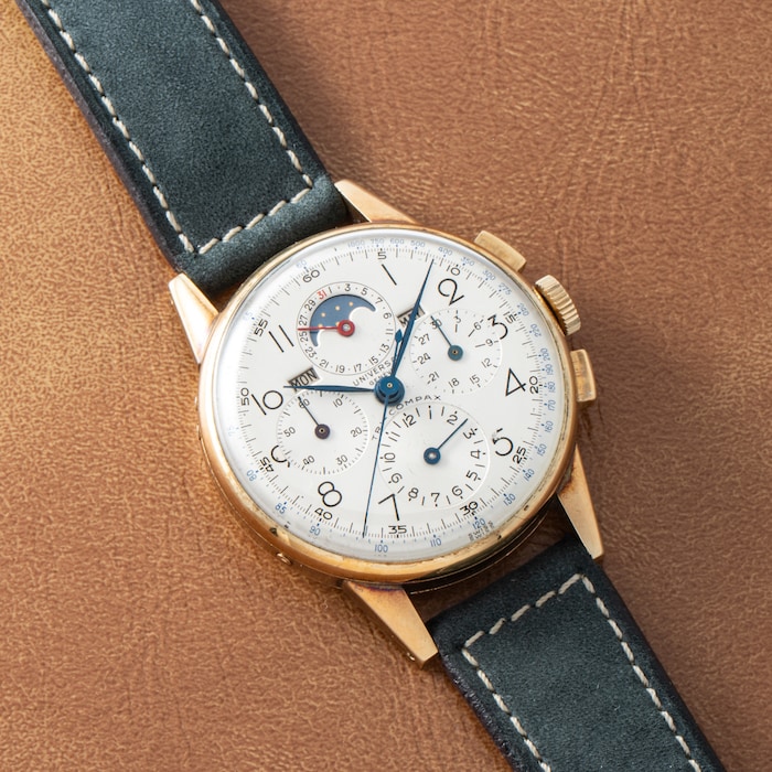 Pre-Owned Universal Geneve Tri-Compax