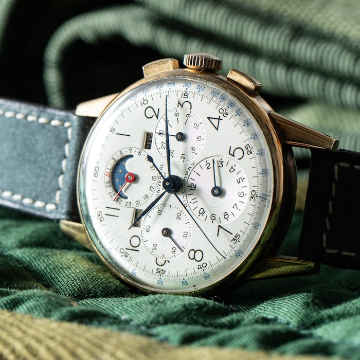 Pre-Owned Universal Geneve Tri-Compax