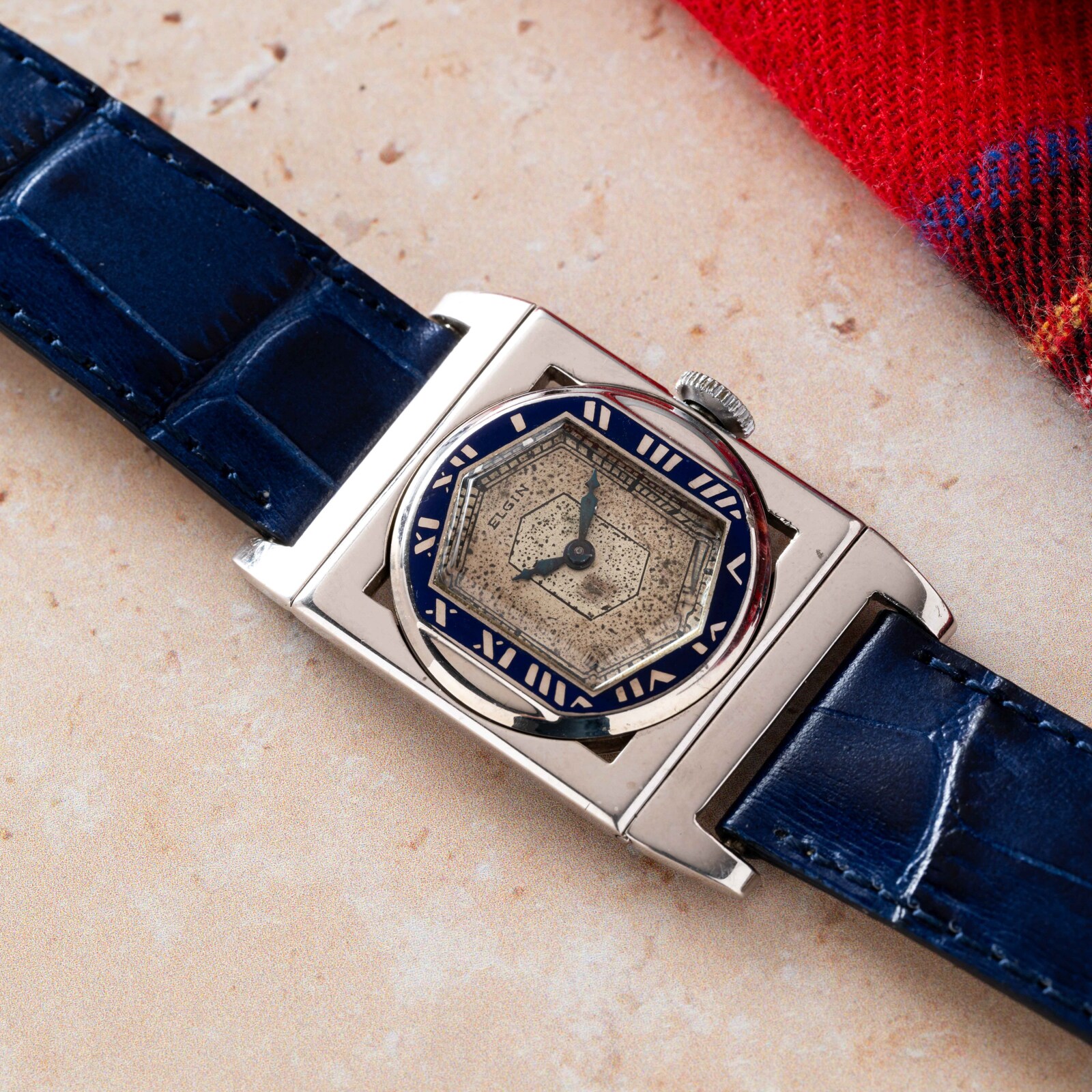 Pre-Owned Elgin Presentation 'Hinged Lugs'