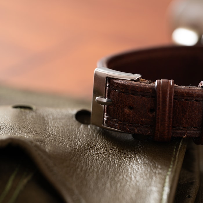 Pre-Owned Longines Salmon' Pointer Date