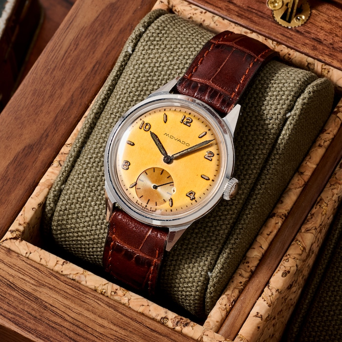 Pre-Owned Movado Calatrava' Field Watch