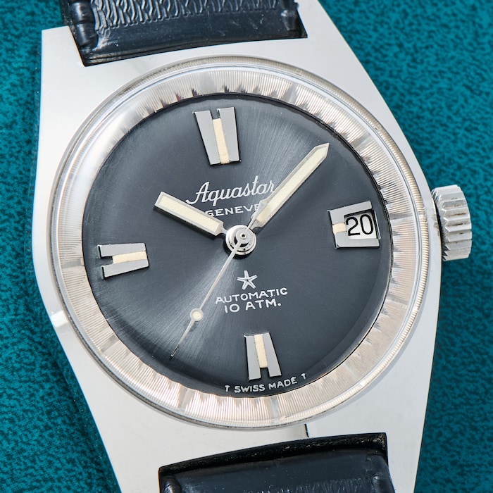 Pre-Owned Aquastar Diver