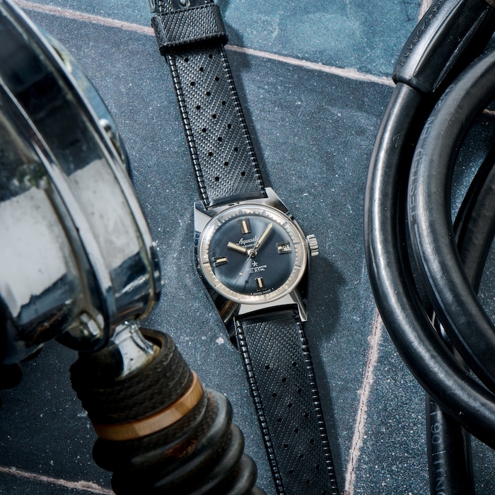 Pre-Owned Aquastar Diver
