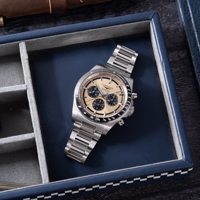 Pre-Owned Longines Conquest Chronograph