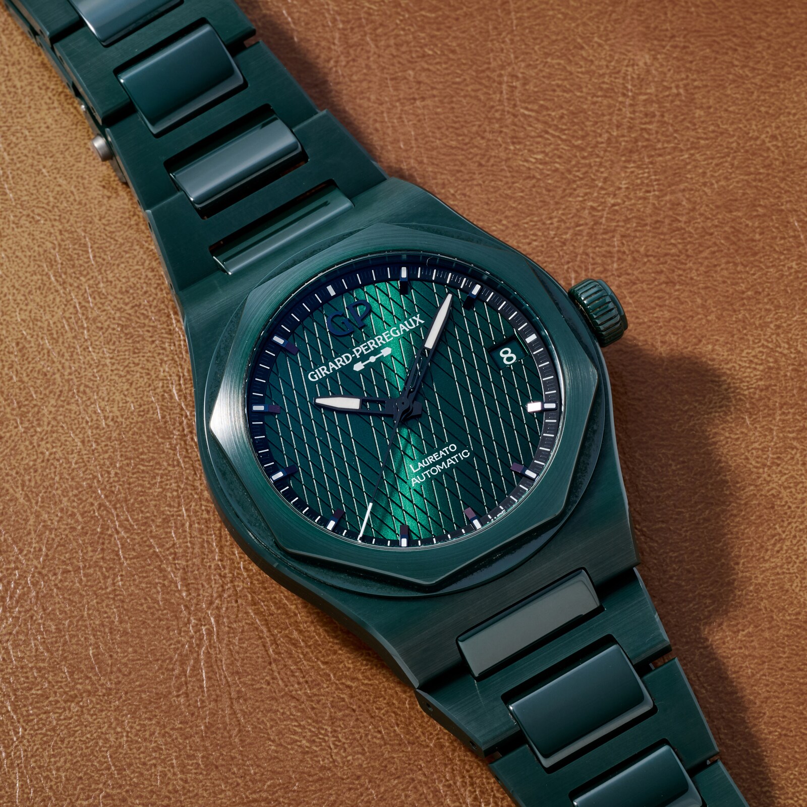 Pre-Owned Girard-Perregaux Laureato Chronograph 42 'Aston Martin' Edition