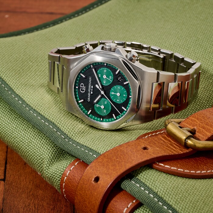 Pre-Owned Girard-Perregaux Laureato Chronograph 42