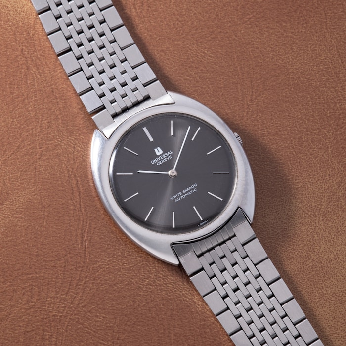 Pre-Owned Universal Universal Genève White Shadow