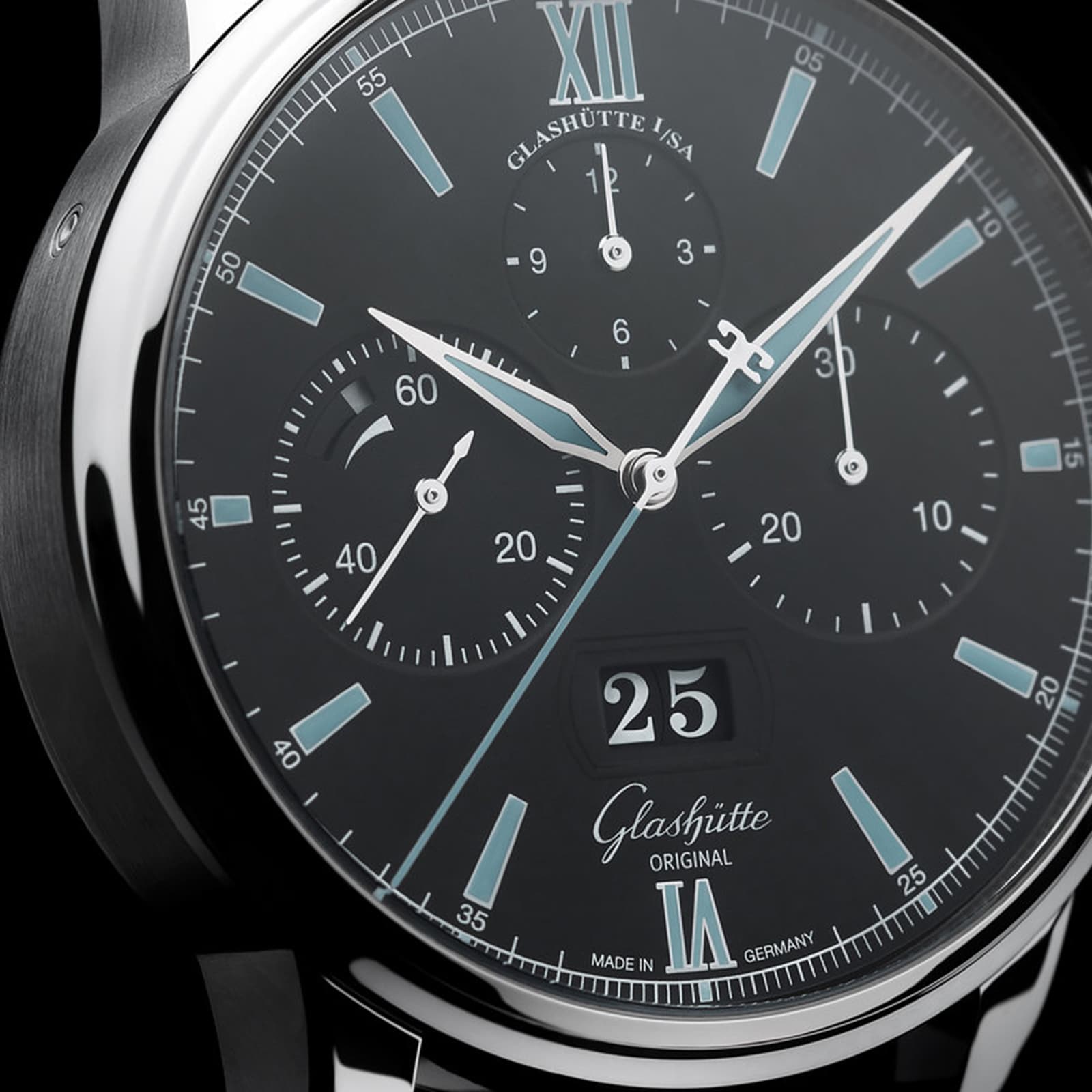 Ex-Display Glashutte Original Senator Chronograph Panorama Date Mens 42mm Automatic Watch