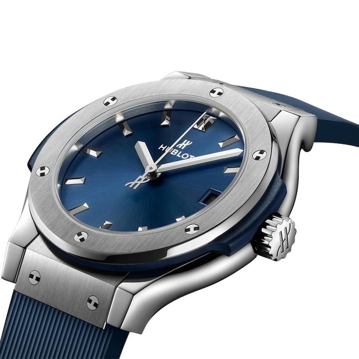 Pre-Owned Hublot Classic Fusion Titanium Blue 33mm