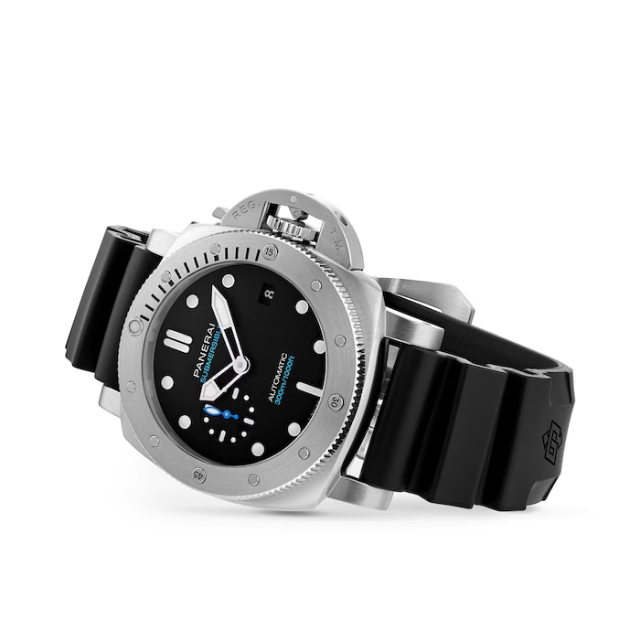 Pre-Owned Panerai Submersible 42mm Mens Watch