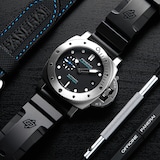 Pre-Owned Panerai Submersible 42mm Mens Watch