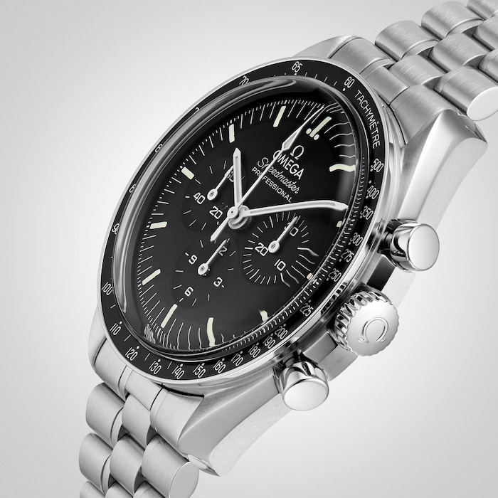 Pre-Owned Omega Speedmaster Moonwatch Professional  O31030425001001