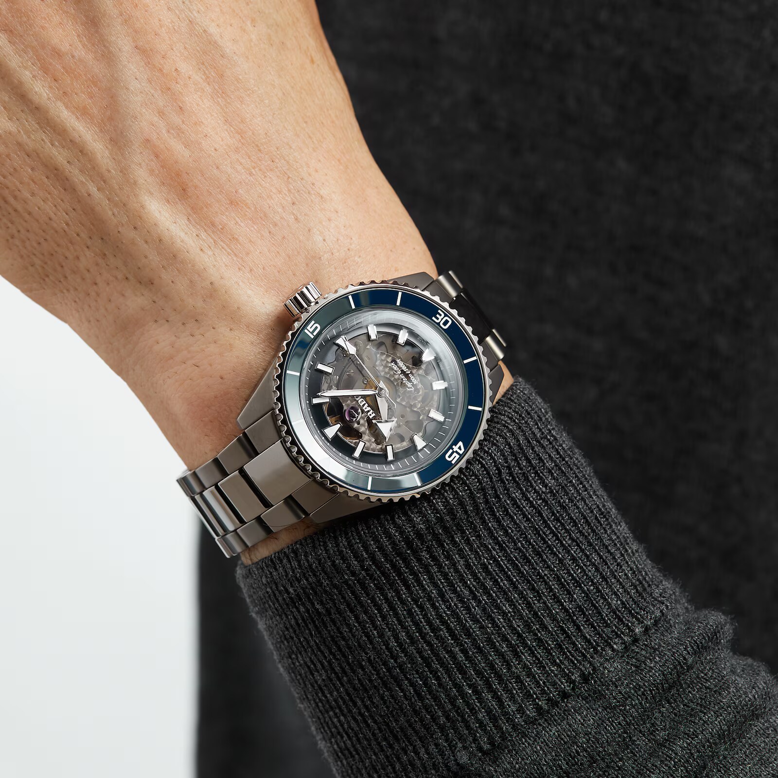 Ex-Display Rado Captain Cook 43mm Automatic Mens Watch Ex-Display Rado Captain Cook 43mm Automatic Mens Watch