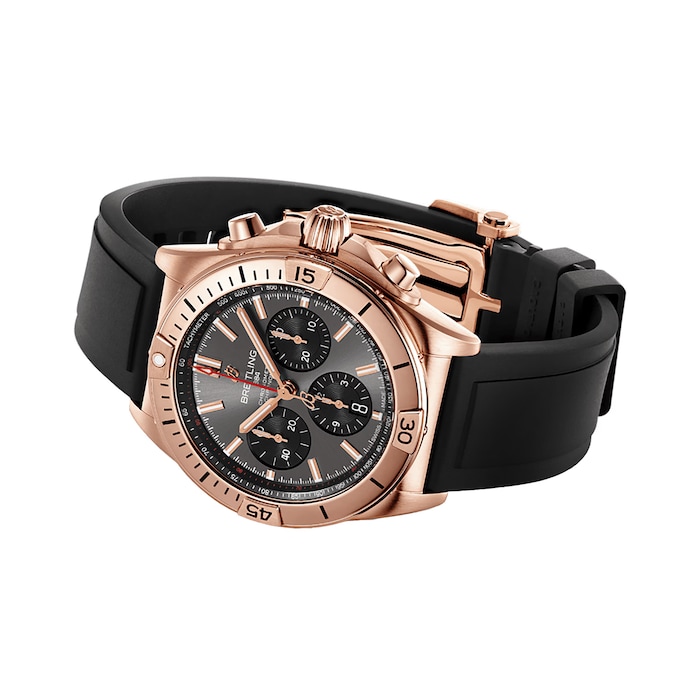 Pre-Owned Breitling Chronomat B01 42 18k Red Gold Watch