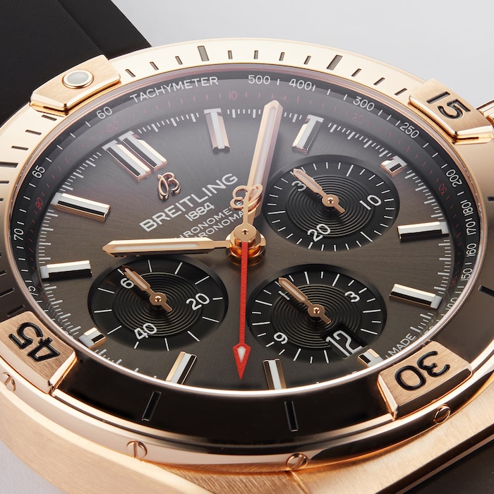 Pre-Owned Breitling Chronomat B01 42 18k Red Gold Watch