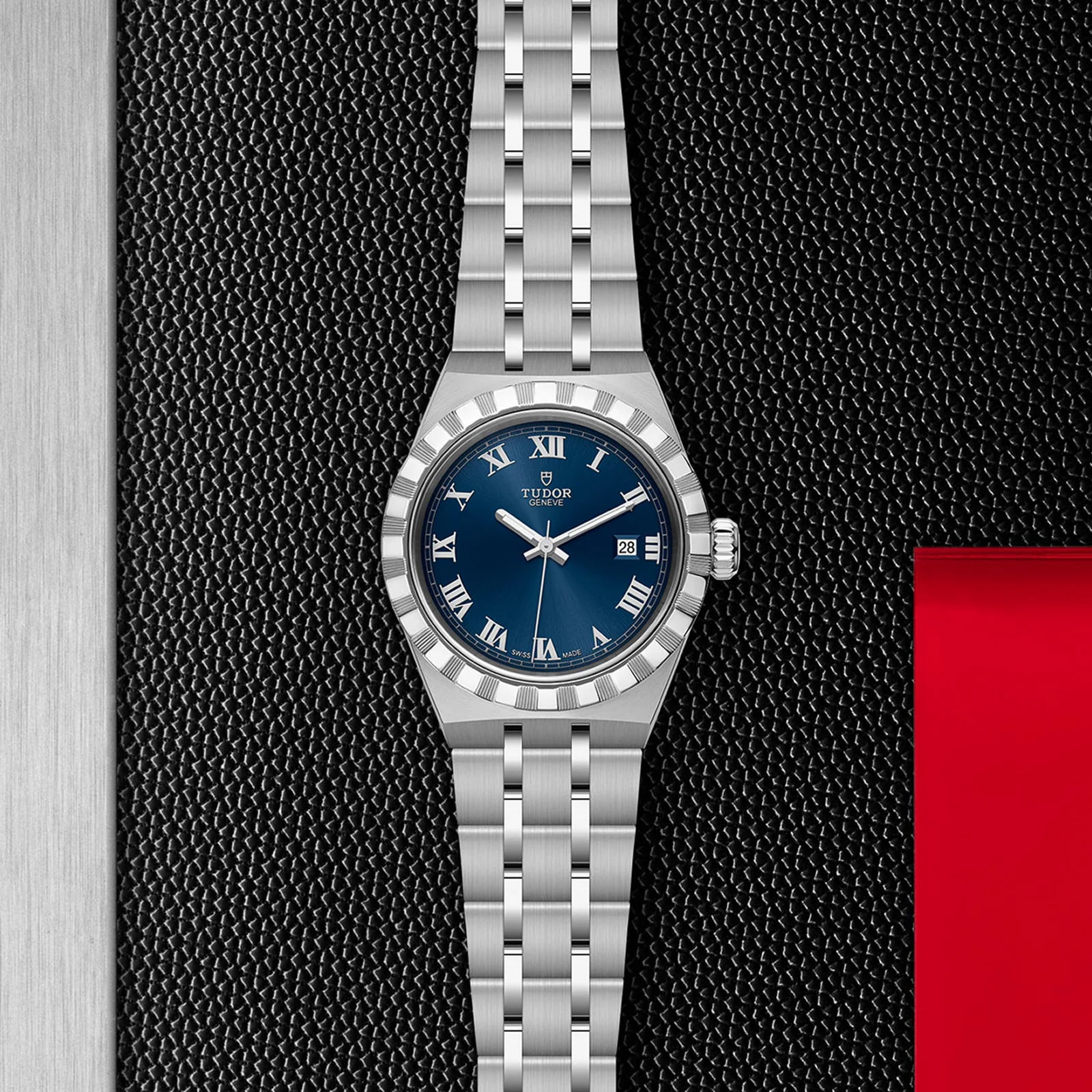 Ex-Display Tudor Royal 28mm, Steel Case, Blue Dial Ex-Display Tudor Royal 28mm, Steel Case, Blue Dial