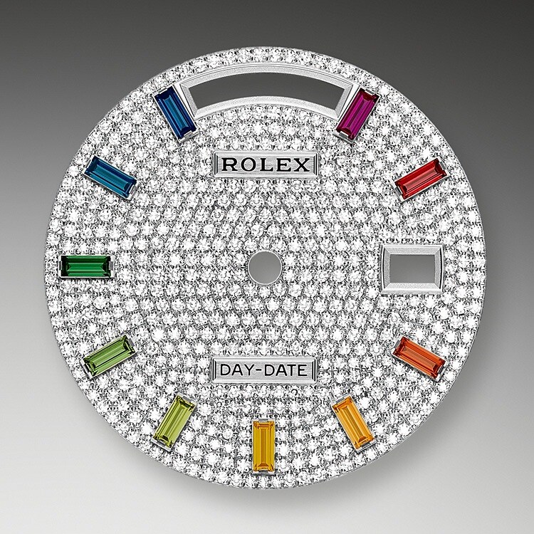 DIAMOND PAVED DIAL