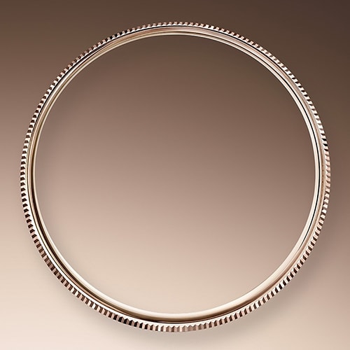 DOMED AND FLUTED BEZEL