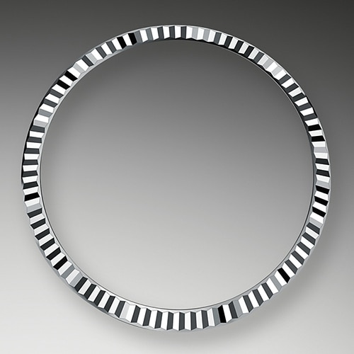 THE FLUTED BEZEL